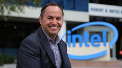 Fél év után az Intel végre új vezérigazgatót választott cover